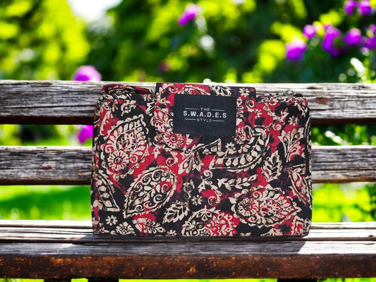 Blended Paisley 6-Pocket Clutch Pouch