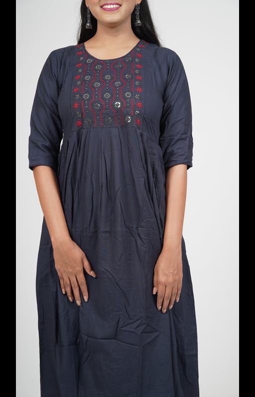 Elegant Blue Embroidered Kurti with Intricate Detailing