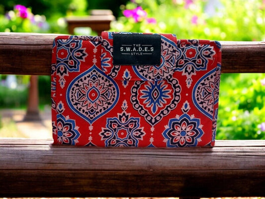 Large Floral Red 6-Pocket Clutch Pouch